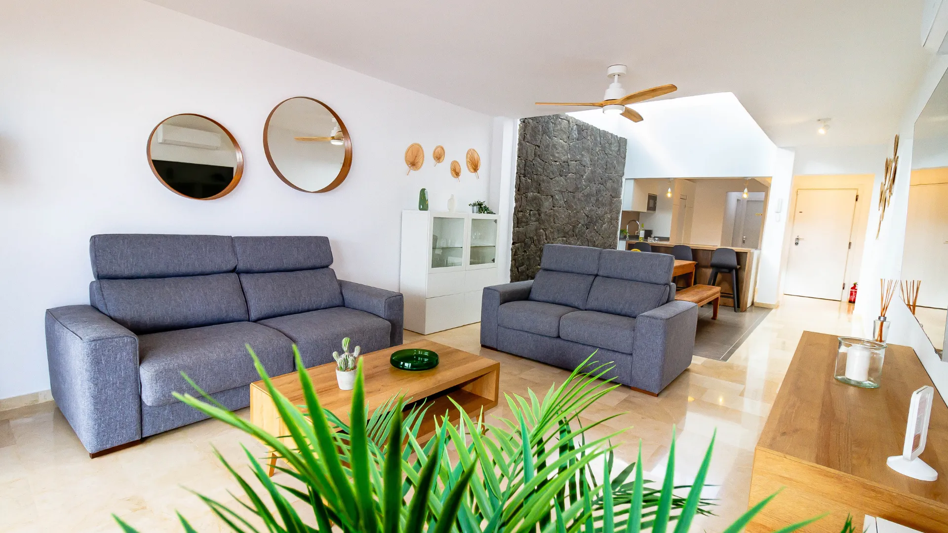 Salon HHCanarias